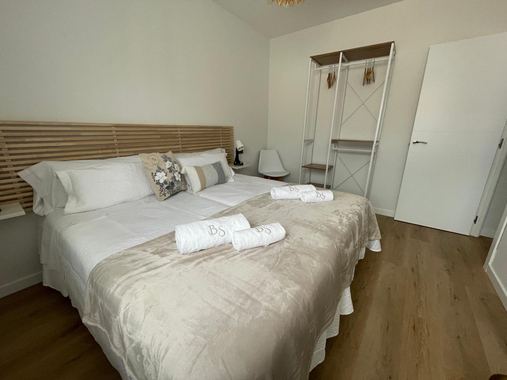 Bulevar Suite Nava de la Asuncion Exteriör bild